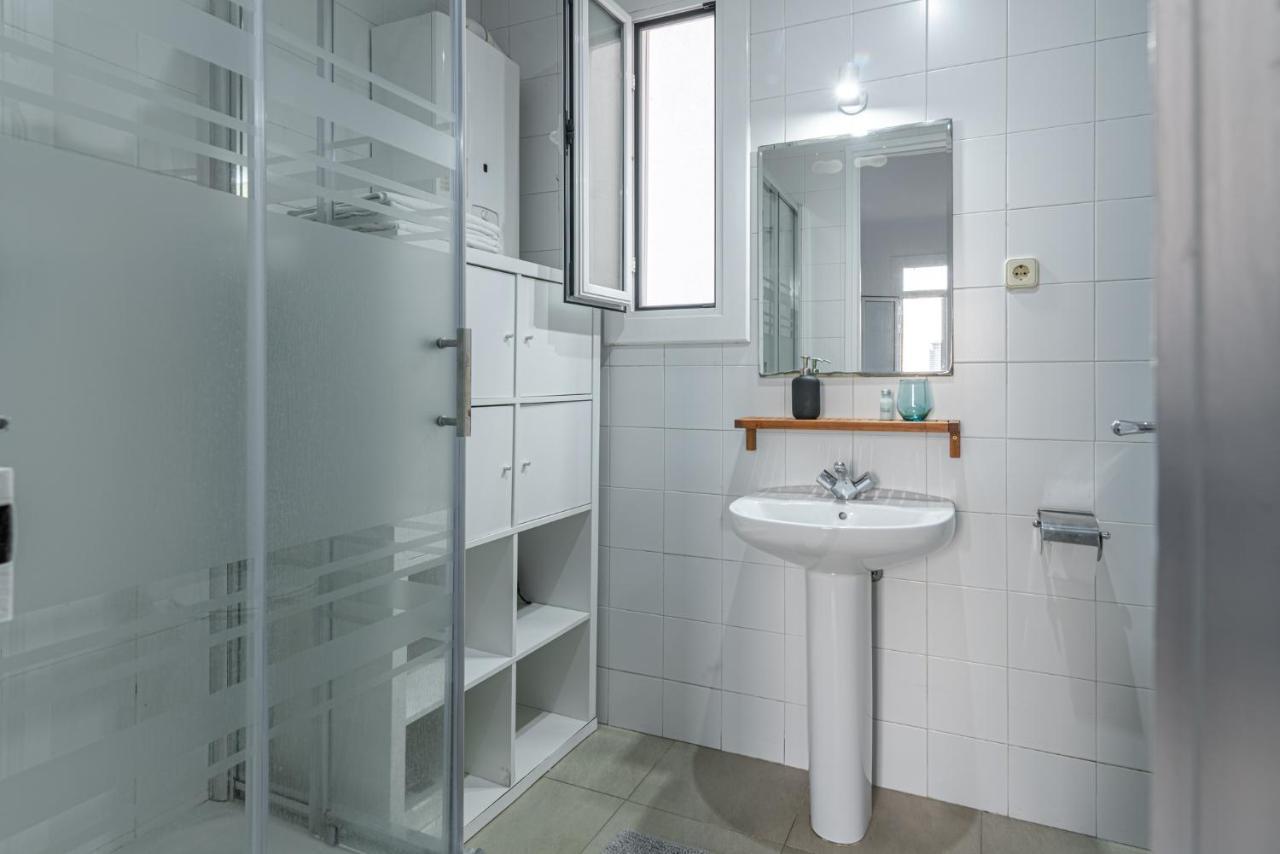 Superb Cute Flat Barcelona Bests View On The Sea For Couple Exterior foto